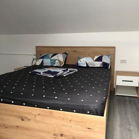 Apartmán Casa Dan Buzău Exteriér fotografie